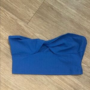 SHEIN Blue Crop Top